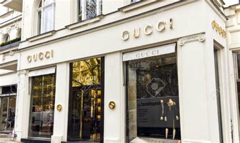 www gucci lavora con noi|gucci outlet job.